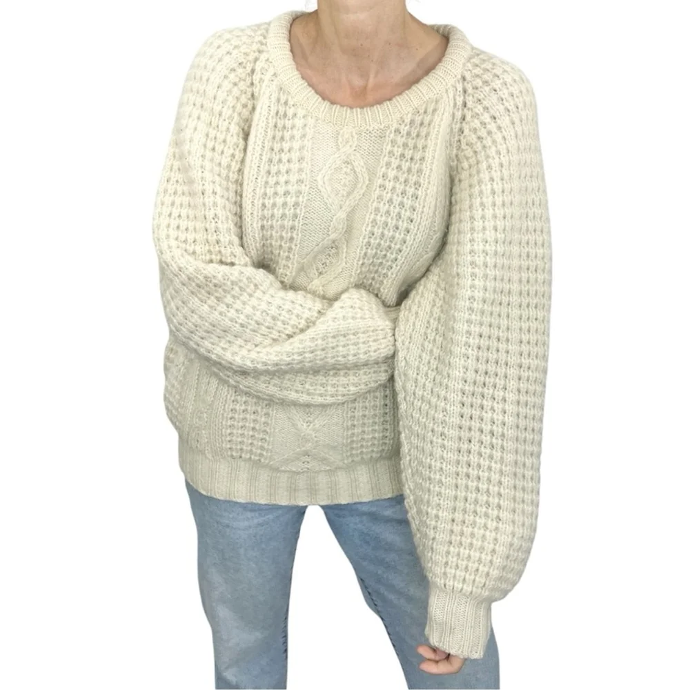Vintage stunning wool